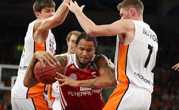 也向更多年 也向更多年