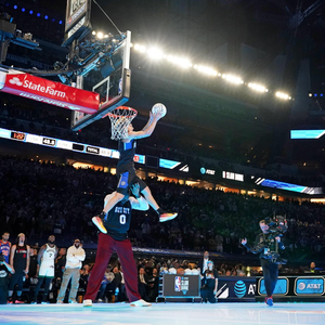 玩家迈向更 玩家迈向更