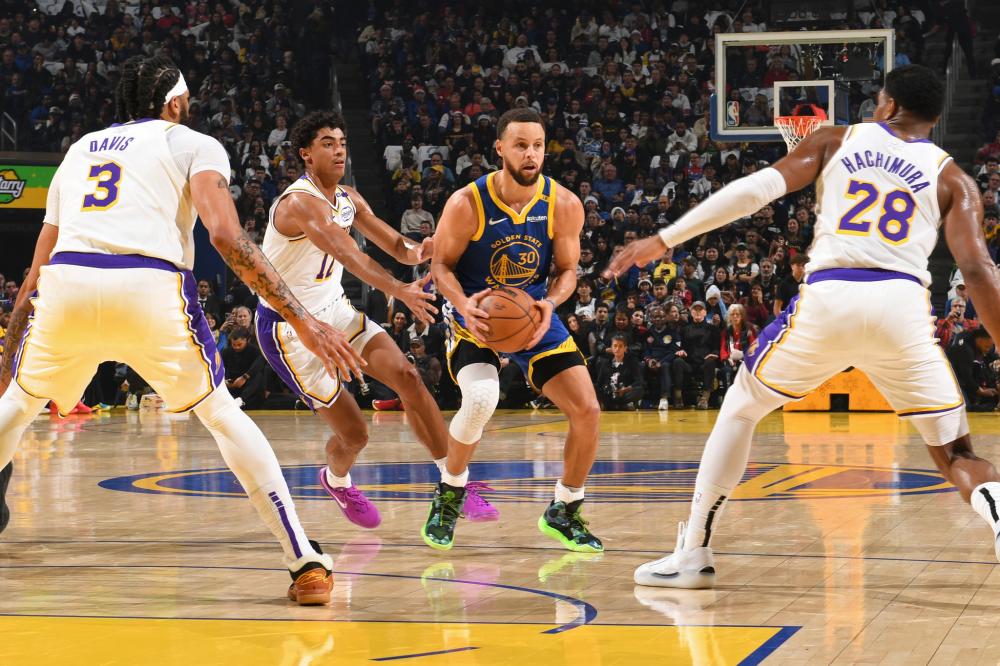 与此同时 与此同时