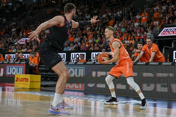 的马夏尔支 的马夏尔支